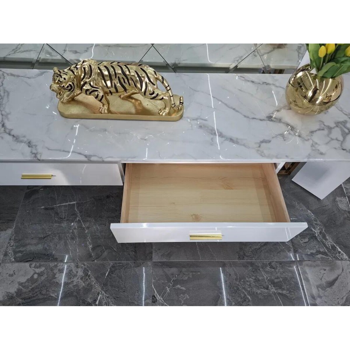 Szafka RTV złota Italiano Glamour Premium z blatem marmurowym 200x45x42