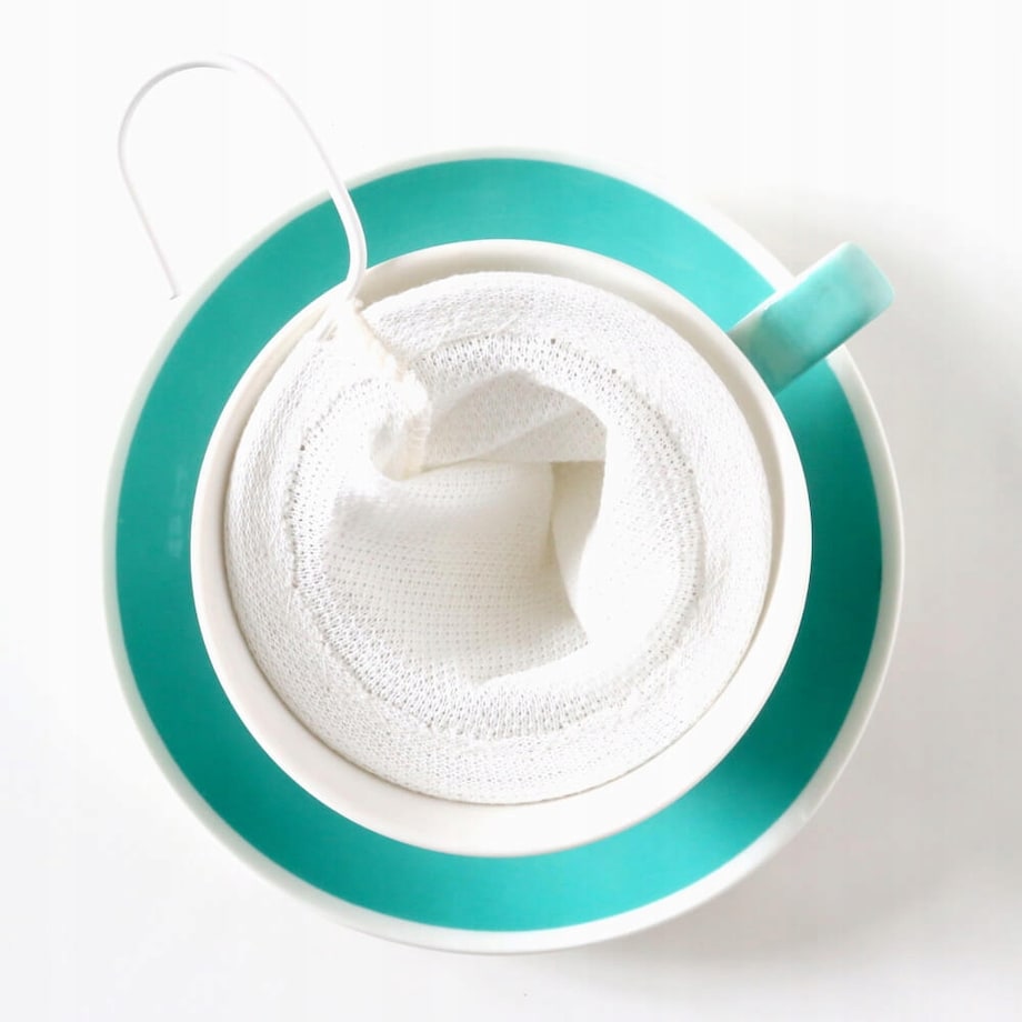 ZESTAW PREZENTOWY MIX 10 RÓŻNYCH ZIMOWYCH HERBAT SYPANYCH LIŚCIASTYCH W SASZETKACH + ZAPARZACZ BAWEŁNIANY - BOX PREMIUM IDEALNY NA PREZENT UPOMINEK