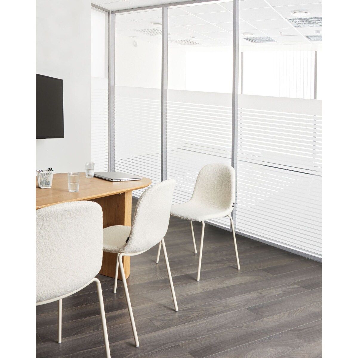 Zestaw 2 krzeseł konferencyjnych LOMA Boucle Złamana biel