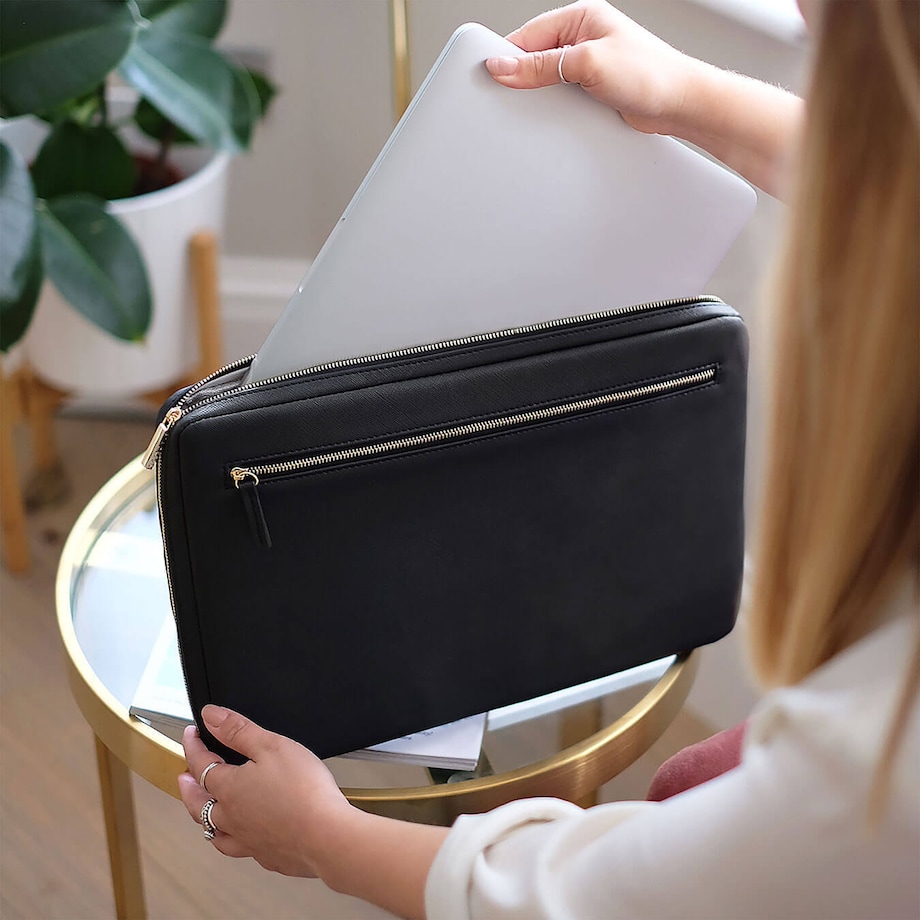 Etui na laptop Stackers czarne