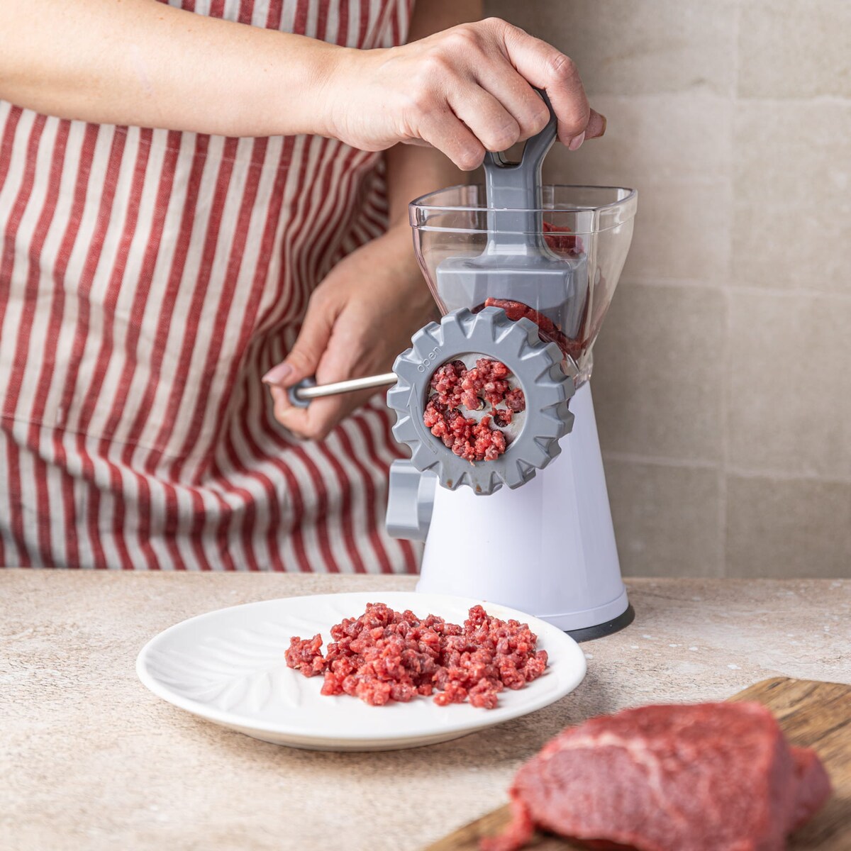 Maszynka do mielenia mięsa KINGHOFF