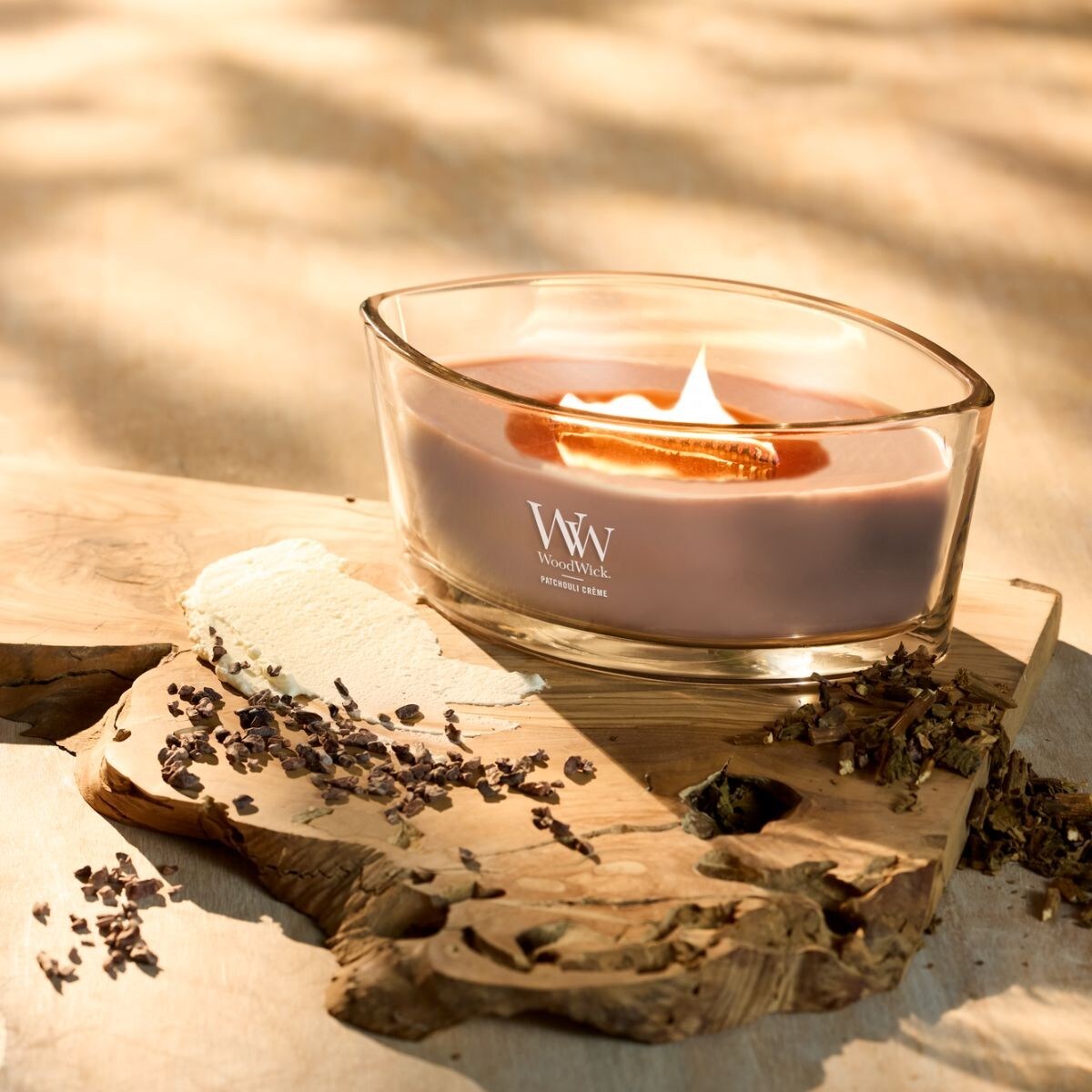 WoodWick świeca Elipsa PATCHOULI CREME