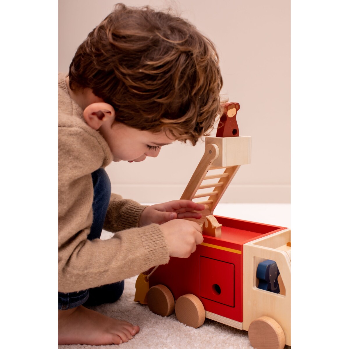 Drewniany wóz strażacki