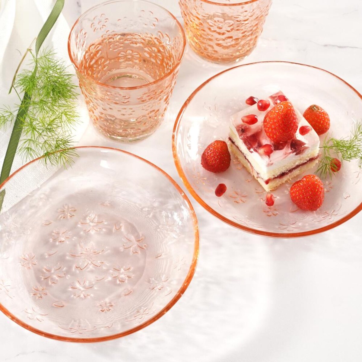 VILLA ITALIA Szklanka różowa 270 ml RENEE