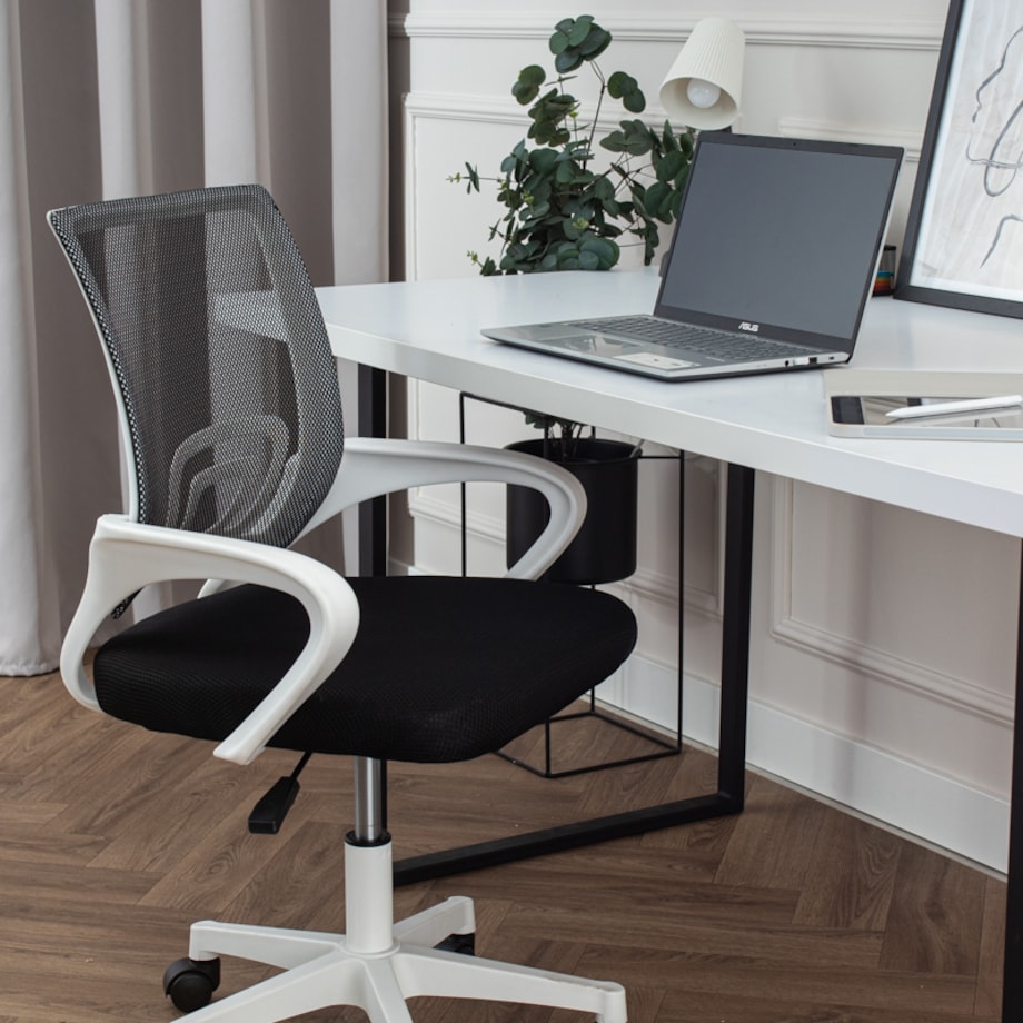 Krzesło biurowe fotel obrotowy regulowany młodzieżowy czarny