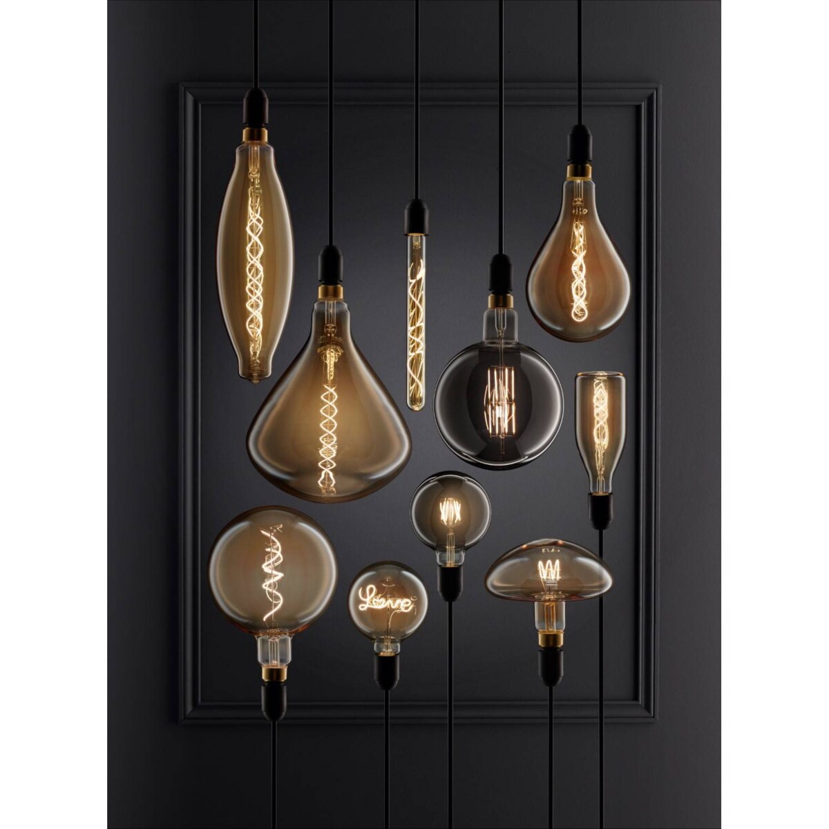 Żarówka dekoracyjna HELLO, LED, bursztynowa