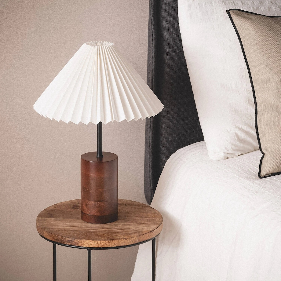 Lampa Stołowa z drewna z plisowanym kloszem Leonessa, 43 cm