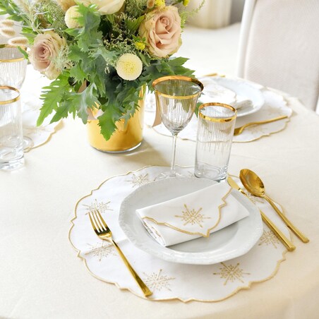 Obrus Shiny Goldenline okrągły - Średnica ok. ⌀ 160 cm - idealny dla 5 osób