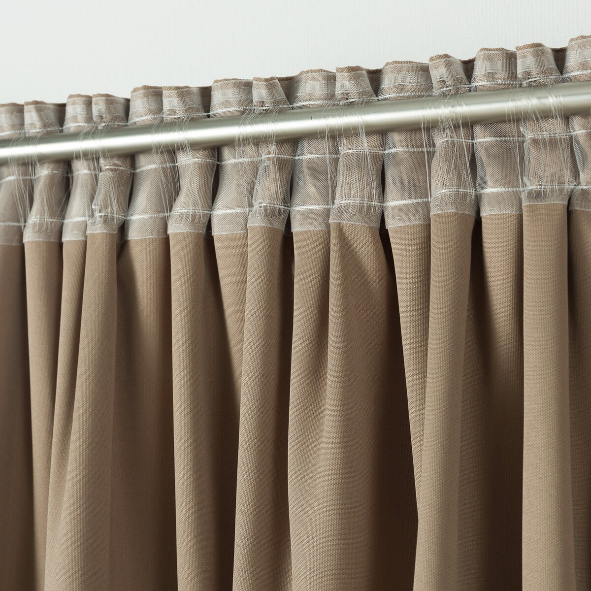 Zasłona na taśmie marszczącej mocca aksamitna 140 x 280 cm 1 szt. 140x280 brązowy