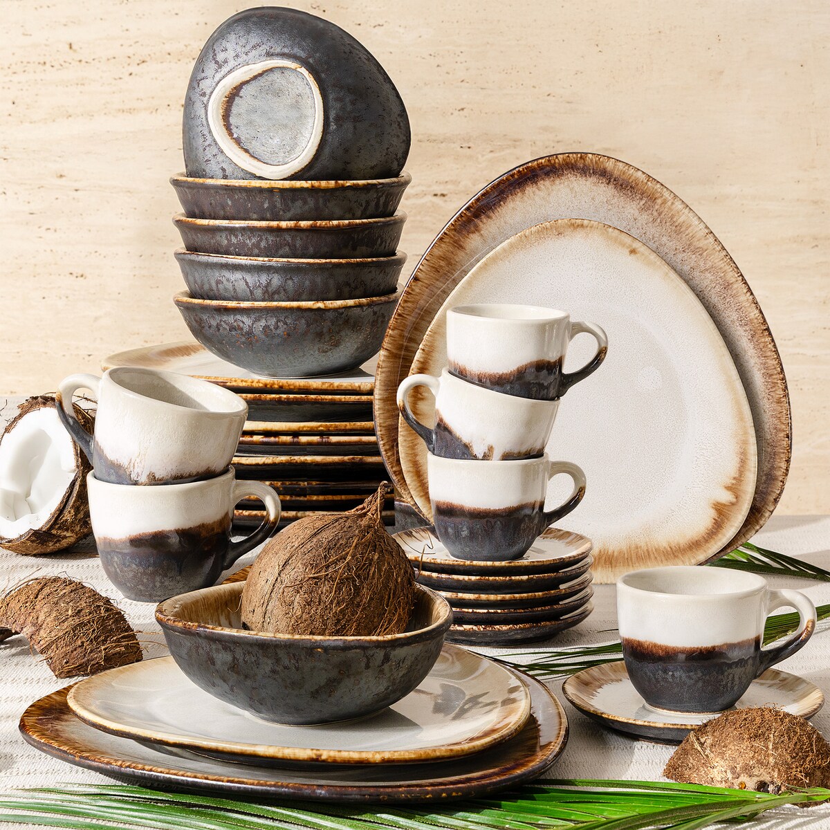 Konsimo PRIMA Zestaw obiadowo-kawowy 6 os. (30 el.), jasnobeżowy