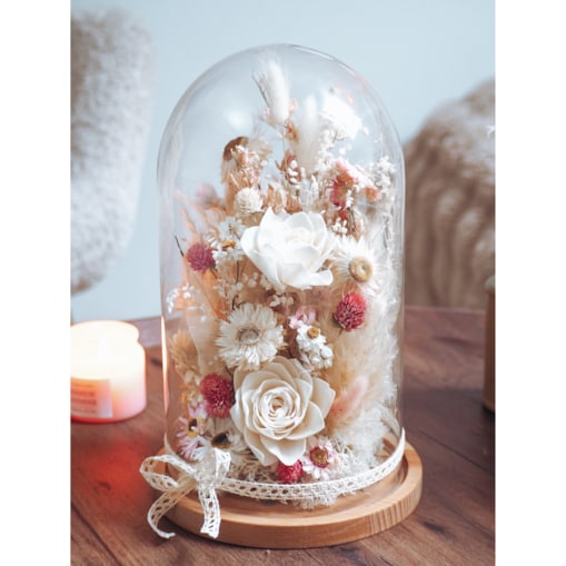 Szklana kopuła z bukietem suszonych i stabilizowanych kwiatów Dzień Dziadków