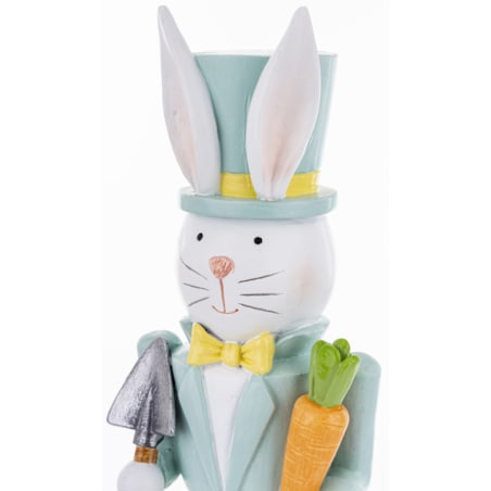 Figurka - Królik w niebieskim mundurze 34x9x6 cm z marchewką i łopatką