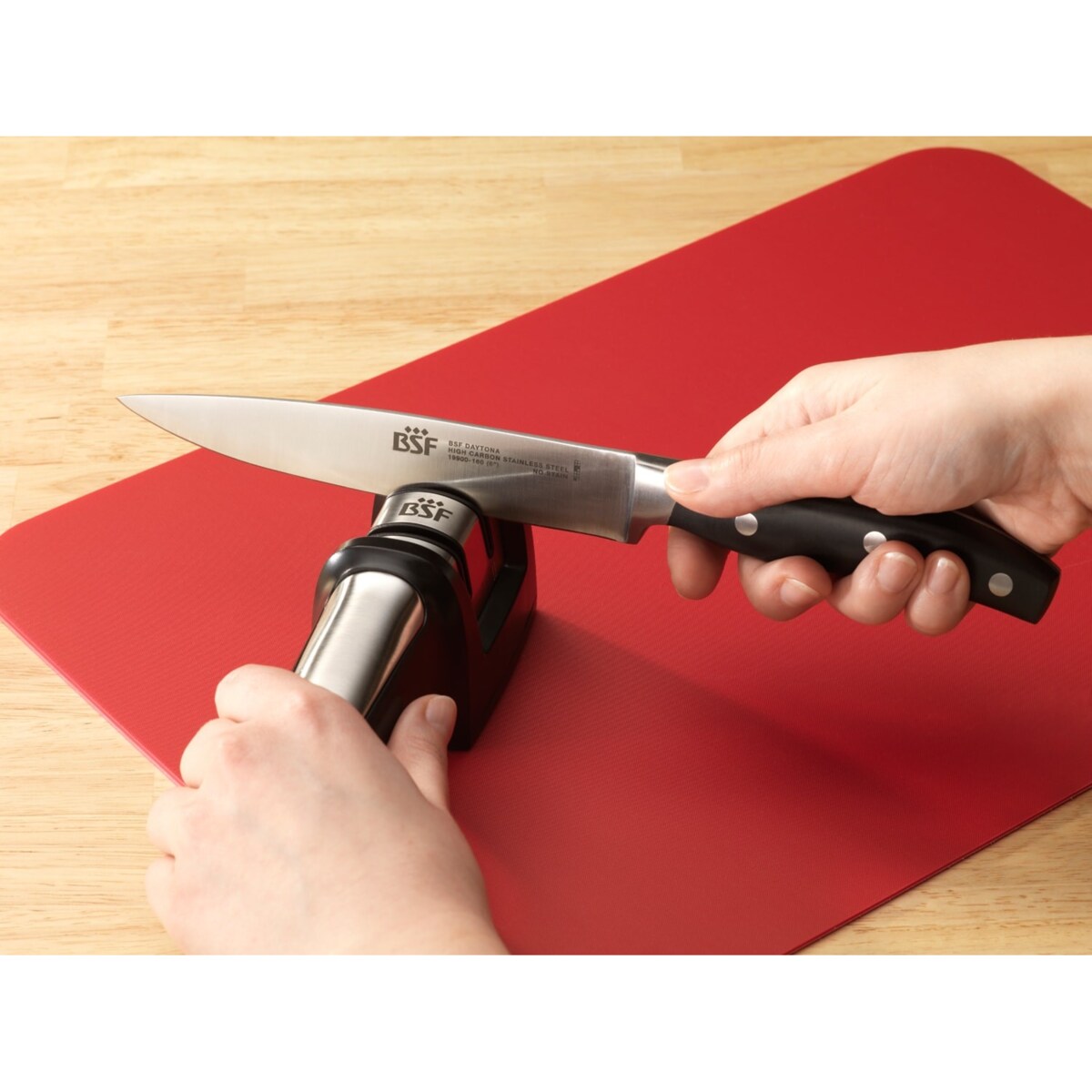 Stalowo-ceramiczna podwójna ostrzałka krążkowa Zwilling