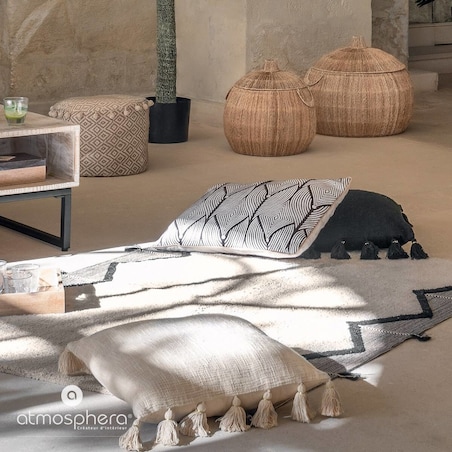 Ozdobna poduszka z frędzlami, 50 x 50 cm