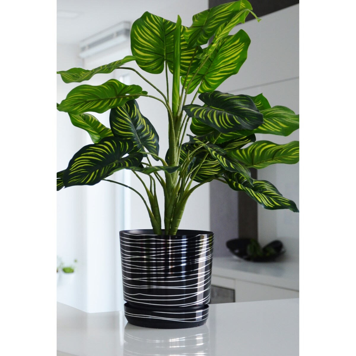 32 cm wzór CZARNA ZE SREBRNĄ NITKĄ Doniczka z podstawką glamour lustrzane srebrne paski połysk duża donica