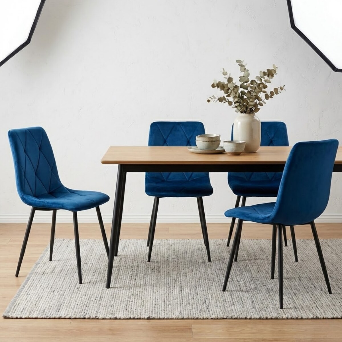 Krzesło tapicerowane welurowe granatowe do salonu jadalni