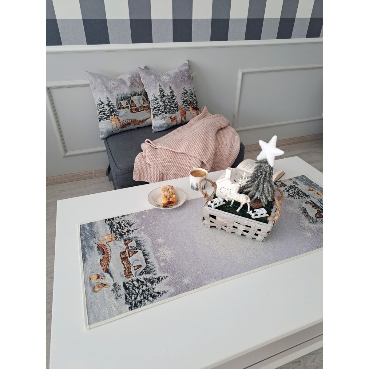 Bieżnik Na Stół 40X100 Cm Dekoracyjny Ozdobny Ze Zwierzętami