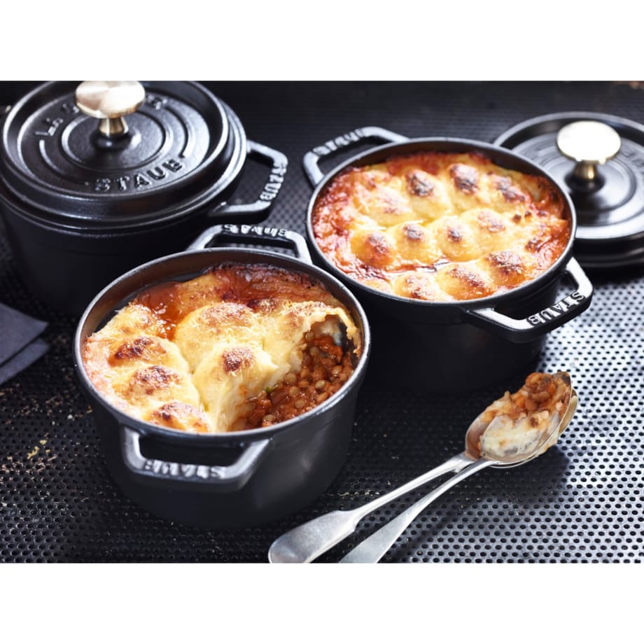 Mini garnek żeliwny okrągły Staub - 250 ml, Czarny