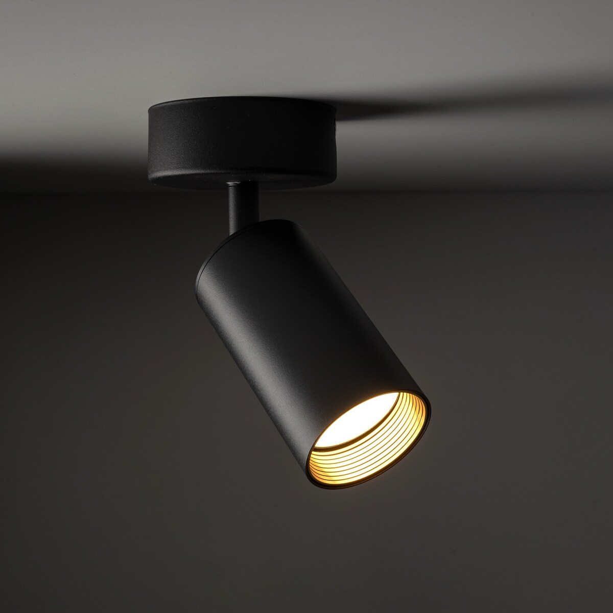 Reflektor spot TK Lighting AMIS BLACK 10793 czarno-złoty, ruchoma lampa GU10 do salonu i kuchni