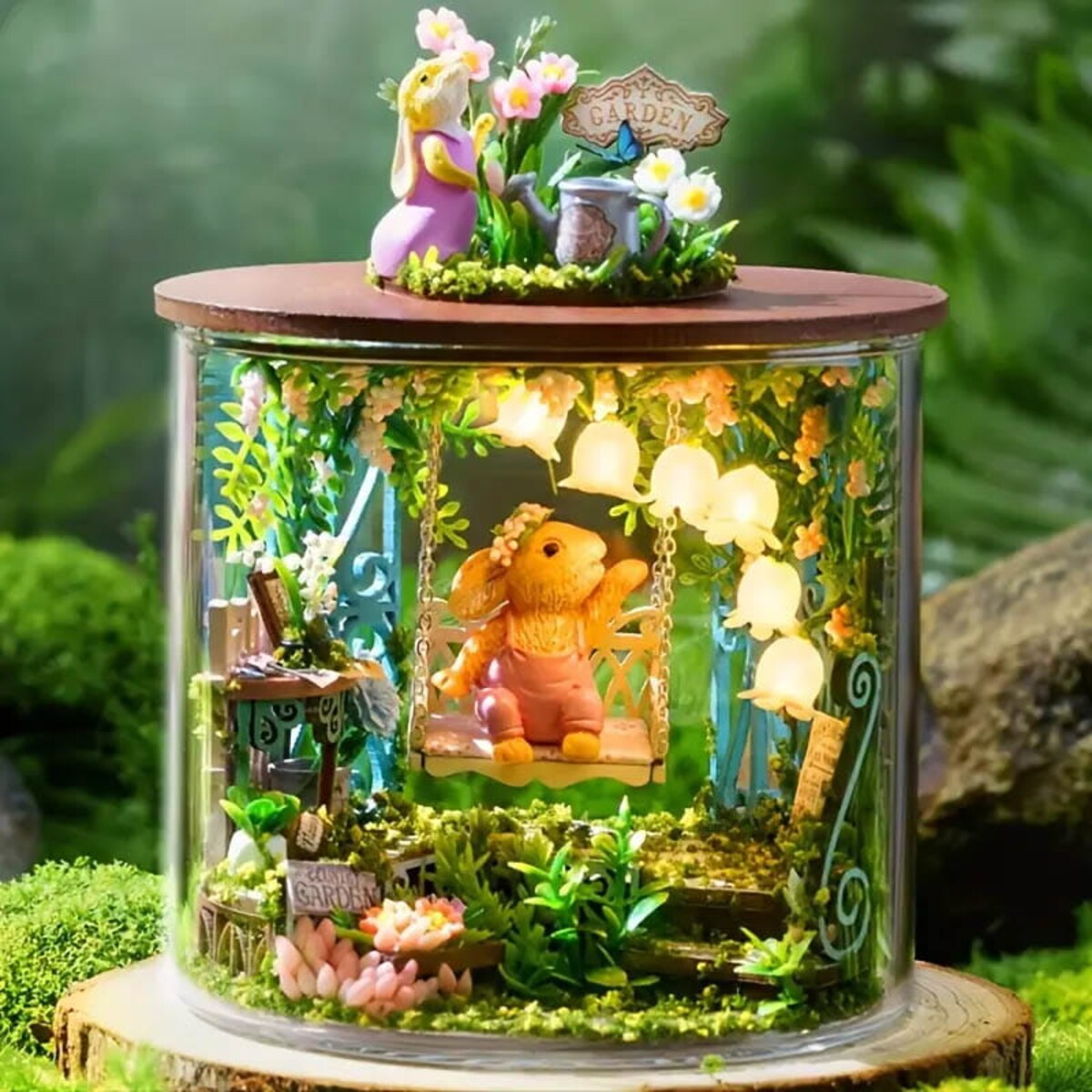 Miniaturowy domek - Majowe konwalie