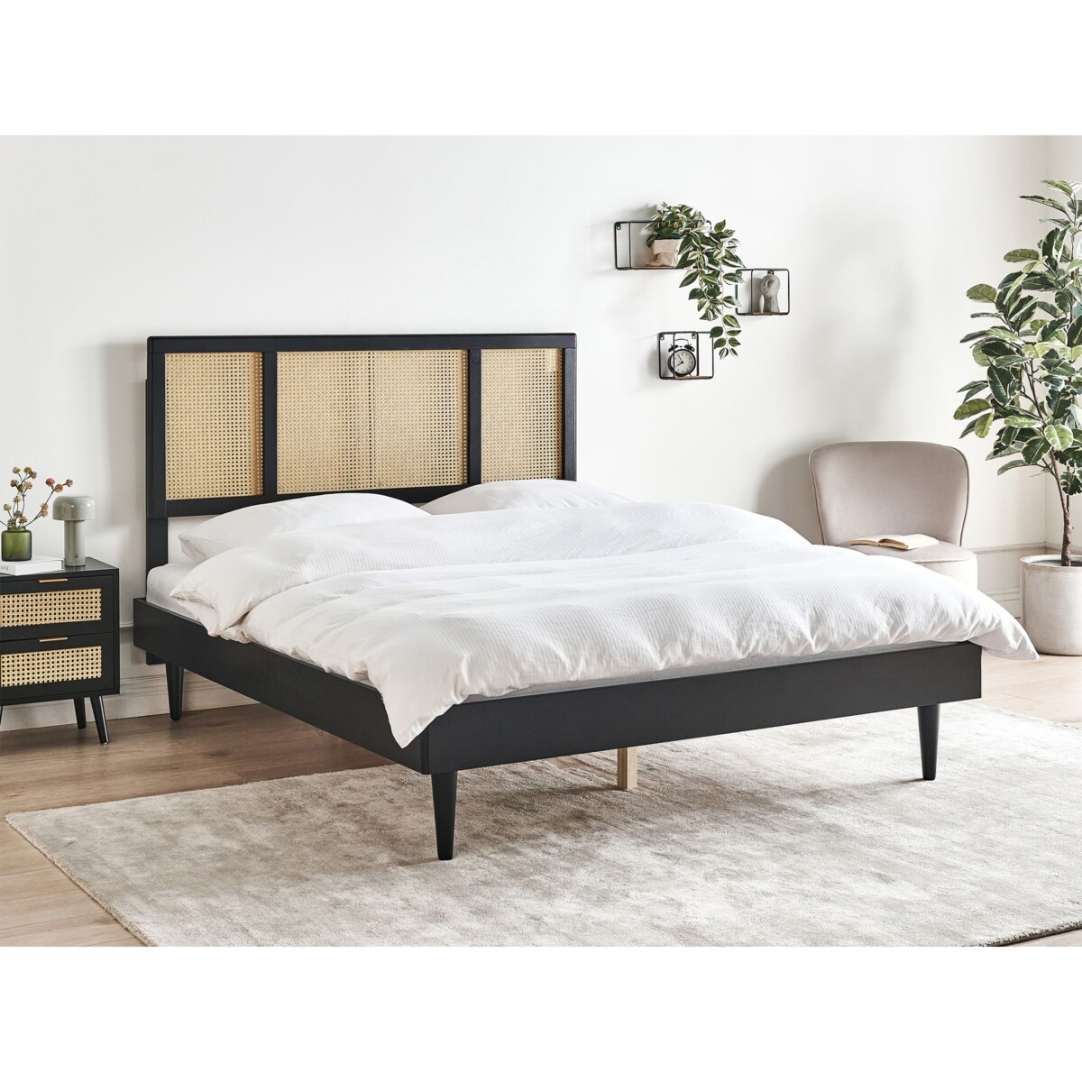 Łóżko drewniane 160 x 200 cm czarne AURAY