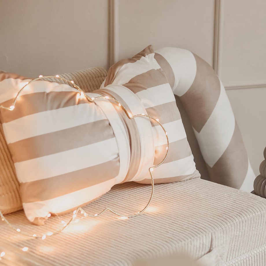 Poduszka XMAS wzór XM55 | Kokarda w paski piaskowa 40 x 60 cm