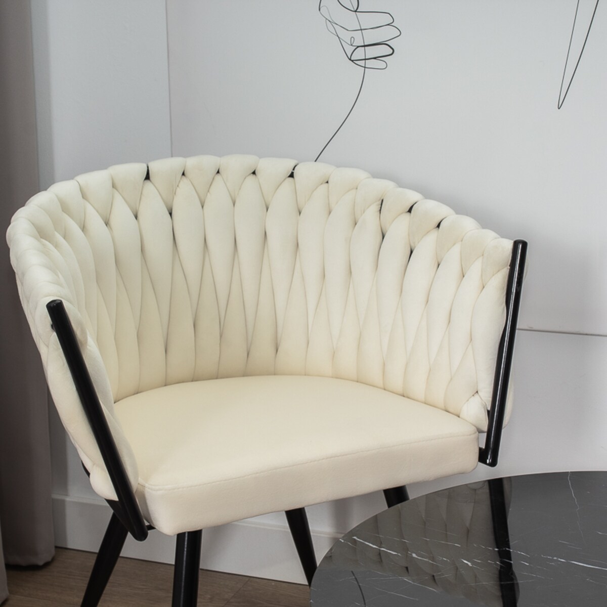 Krzesło tapicerowane do salonu glamour welurowe plecione beżowe