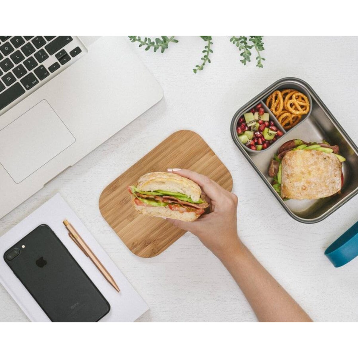 Lunch box L Box Appetit oliwkowy, Black+Blum
