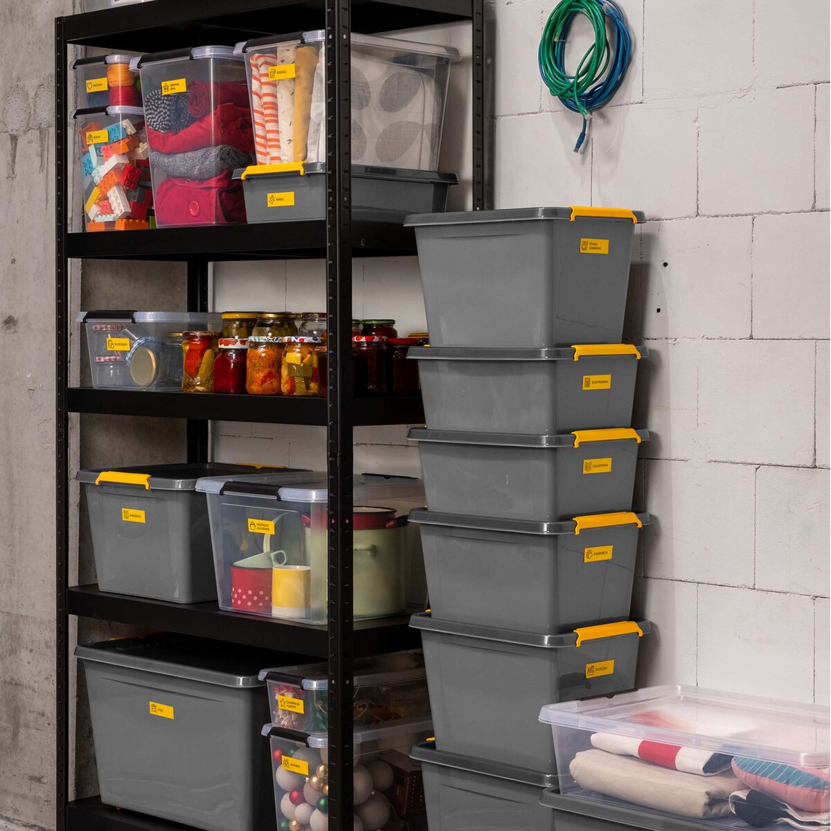 Pojemnik Plastikowy Pudełko Plastikowe Z Pokrywką Na Kółkach Pudło Box 35 L