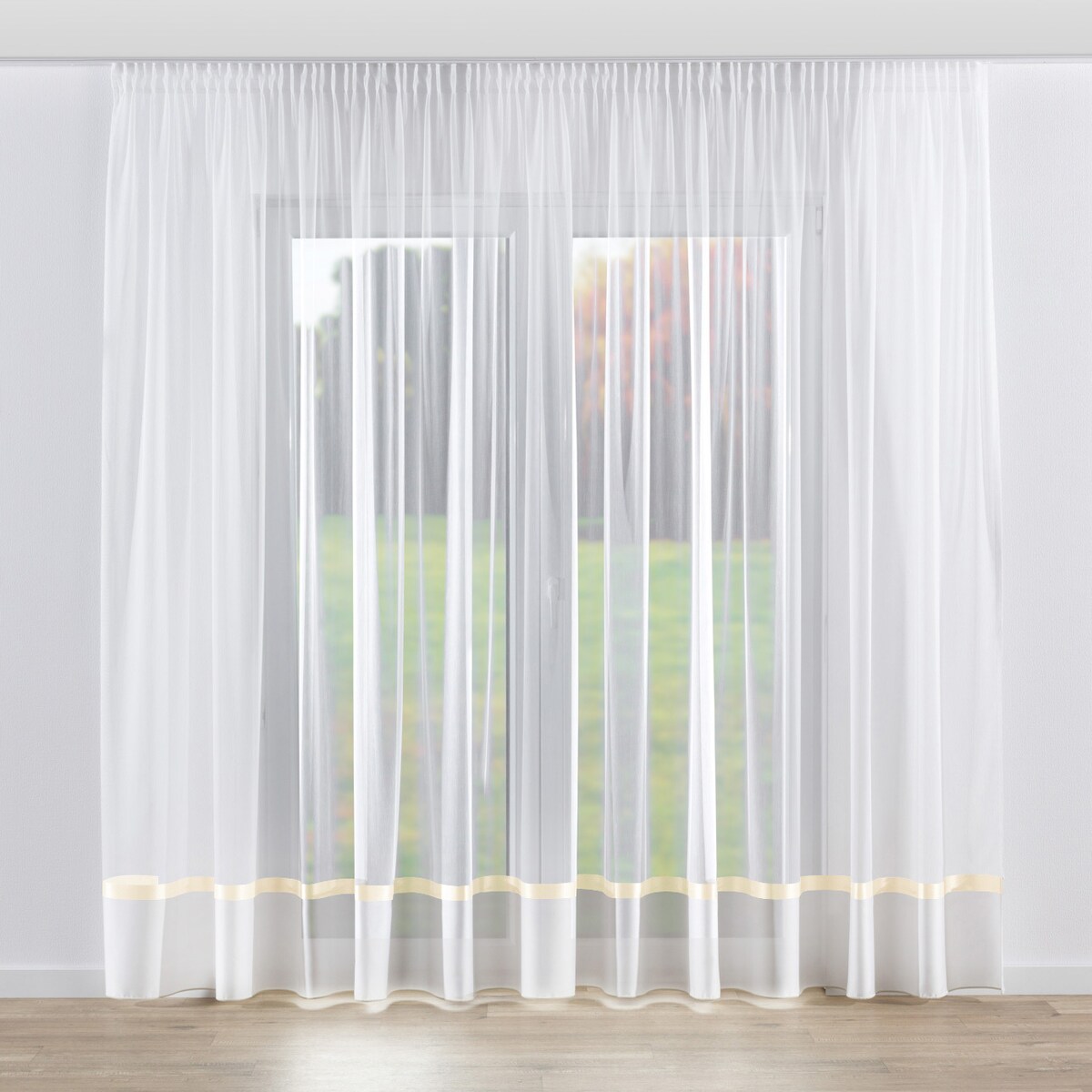 Firana na taśmie 300x245 ecru z satynowym złotym pasem na dole