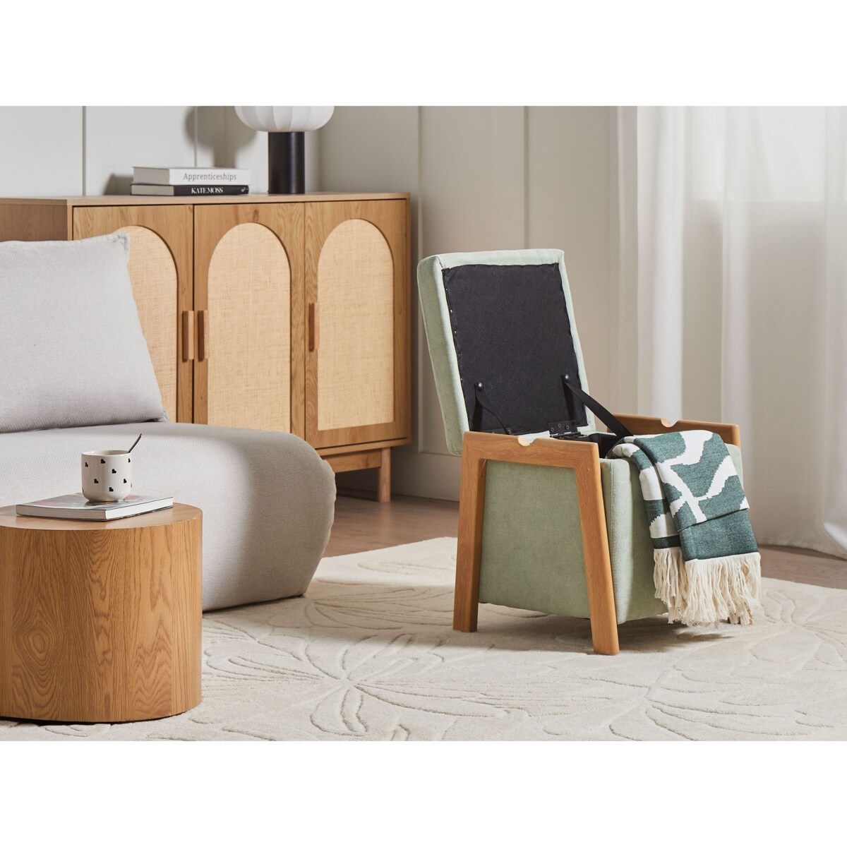 Puf ze schowkiem EDLAND Jasnozielony