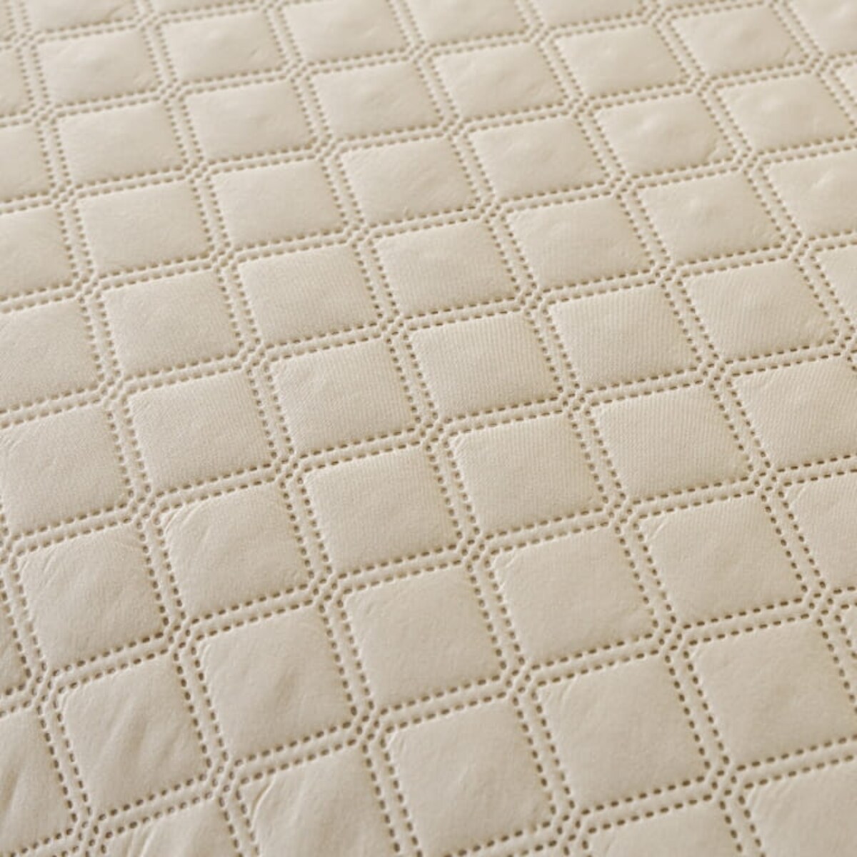 Beżowa Narzuta Pikowana z Falbanką 240 x 260 Duży XXL Koc Pled Elegancki Loft