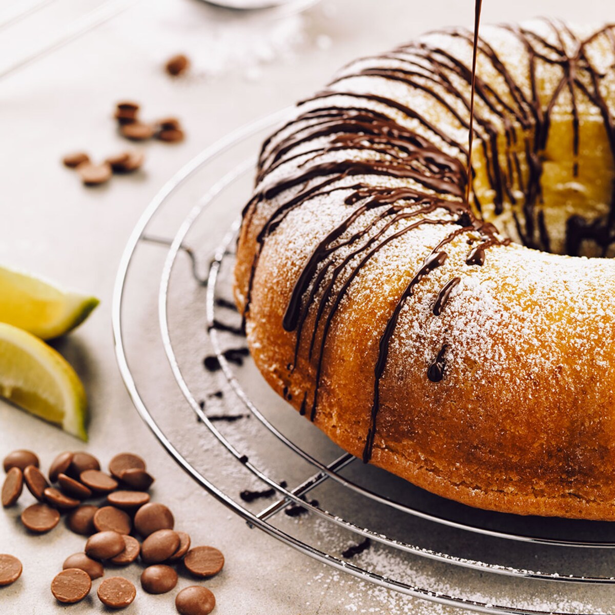 Decora butelka do sosów i polew z zatyczką 500 ml