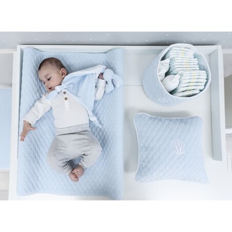 Przewijak błękitny pikowany