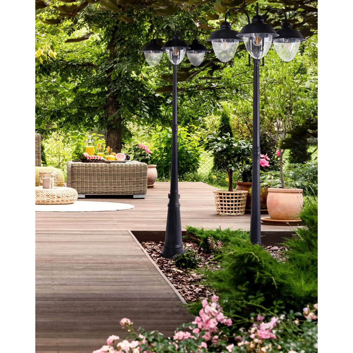 Latarnia ogrodowa 3-punktowa czarna BANKA