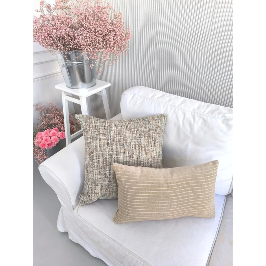 Beżowa poduszka dekoracyjna w prążki 30x50 Lines