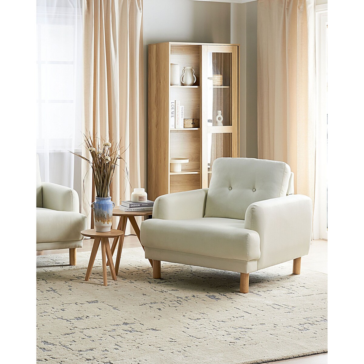 Fotel złamana biel TUVE