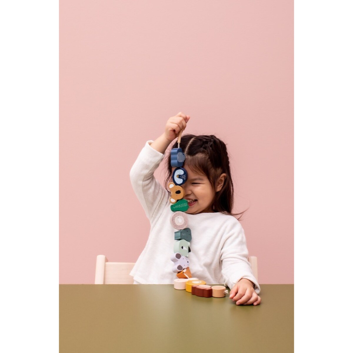 Drewniane koraliki w kształcie zwierzątek