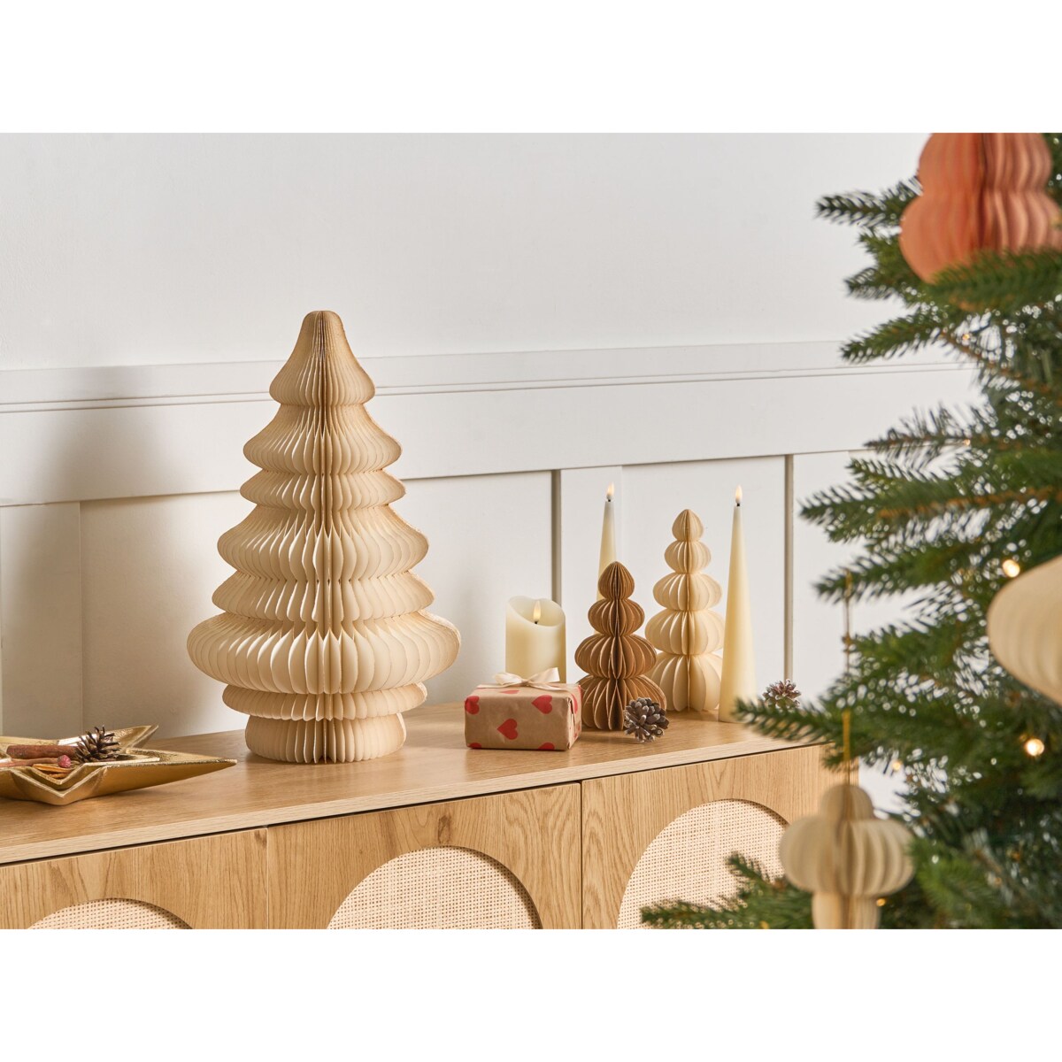 Dekoracja świąteczna Lampa stołowa DREVJA Choinka 51 cm Beżowy