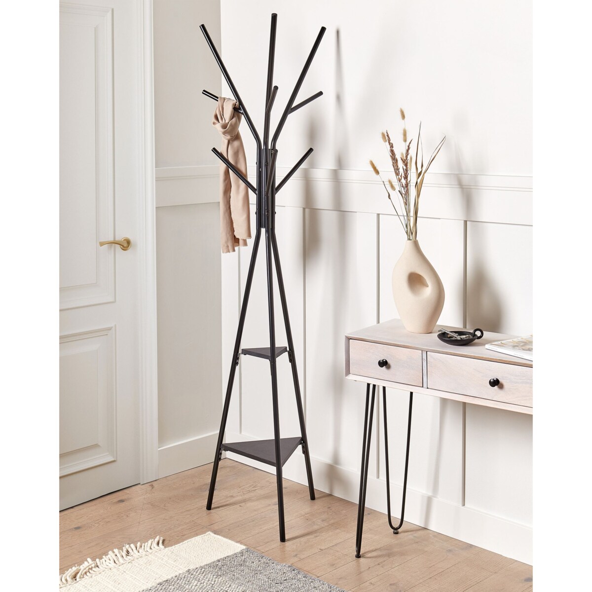 Wieszak stojący czarny WRAY