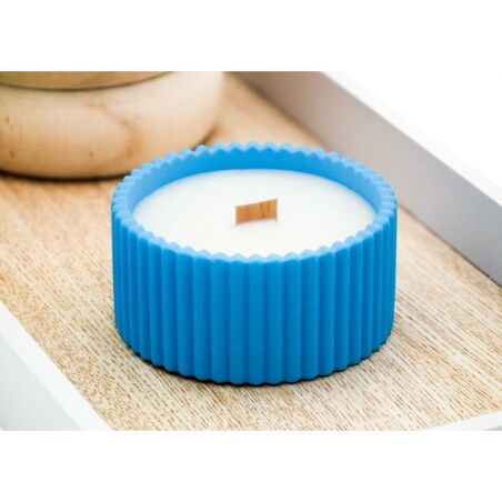 świeca sojowa dekoracyjna niebieska bezzapachowa 100g