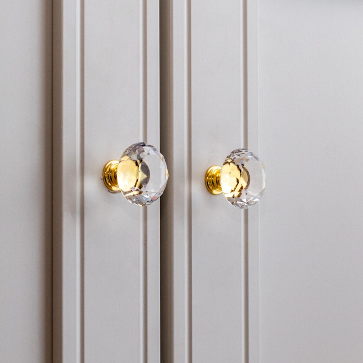 Gałka meblowa uchwyt meblowy kryształowa diamentowa glamour złota 31mm