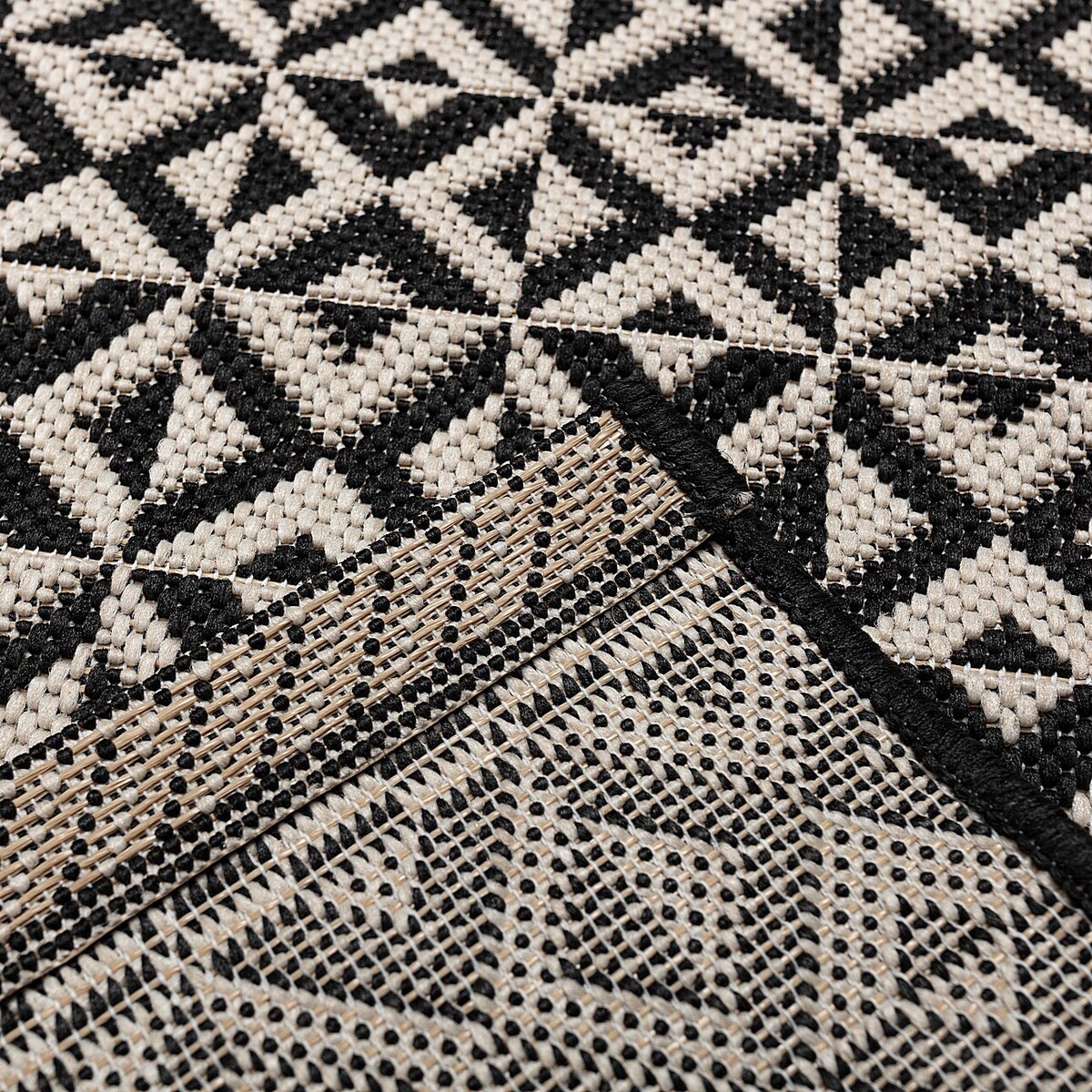 Dywan Modern Geometric black/wool 67x130cm, 67 x 130 cm