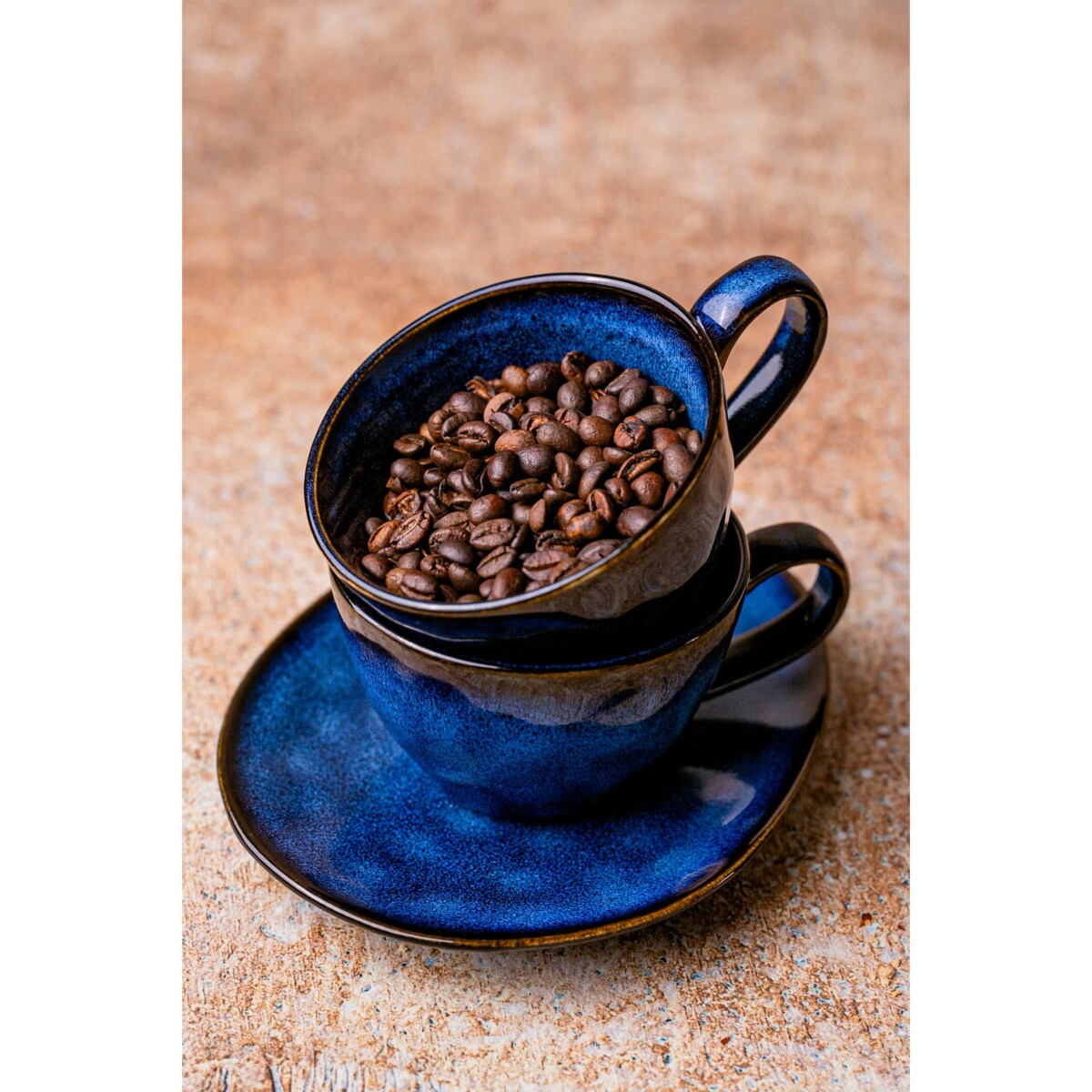 Serwis kawowy Uminami niebieski na 8 osób 16 szt. Nowoczesny Do zmywarki Komplet filiżanka i spodek