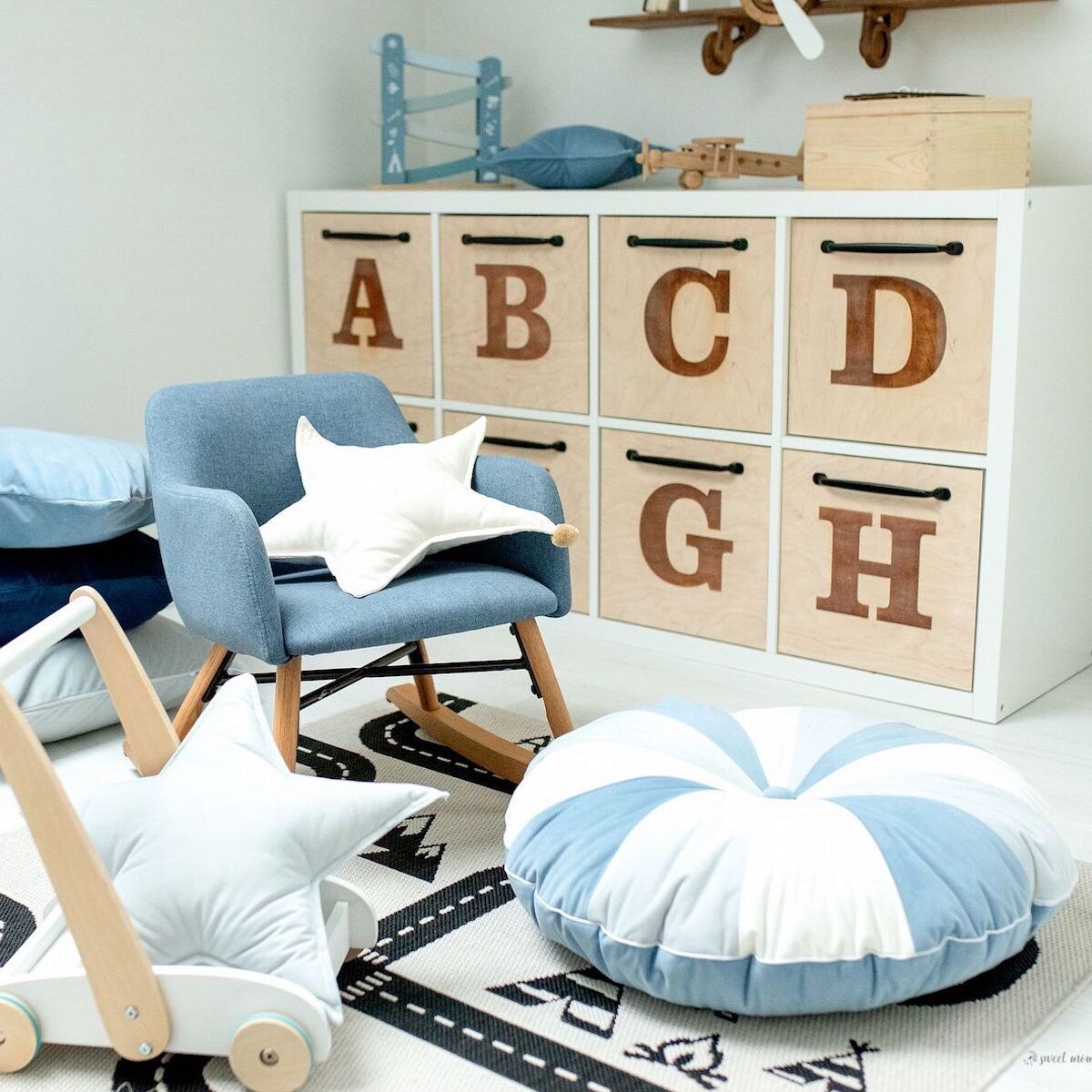 Pufa dla dzieci Pink Velvet patchworkowe siedzisko