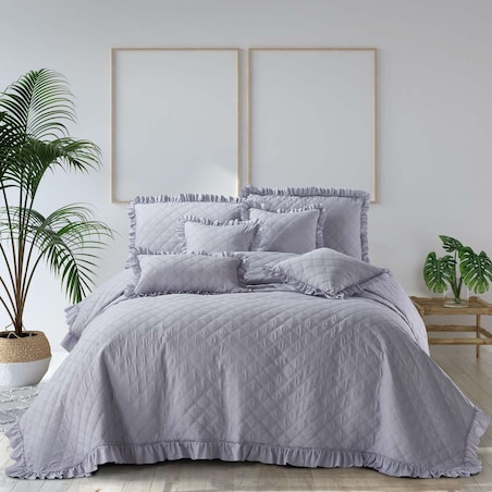 Szara Narzuta Pikowana z Falbanką 140 x 200 Pled na Sofę Kanapę Elegancki