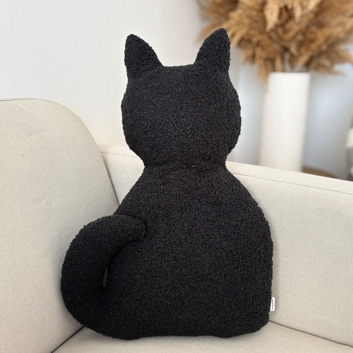 Poduszka czarny Kot boucle