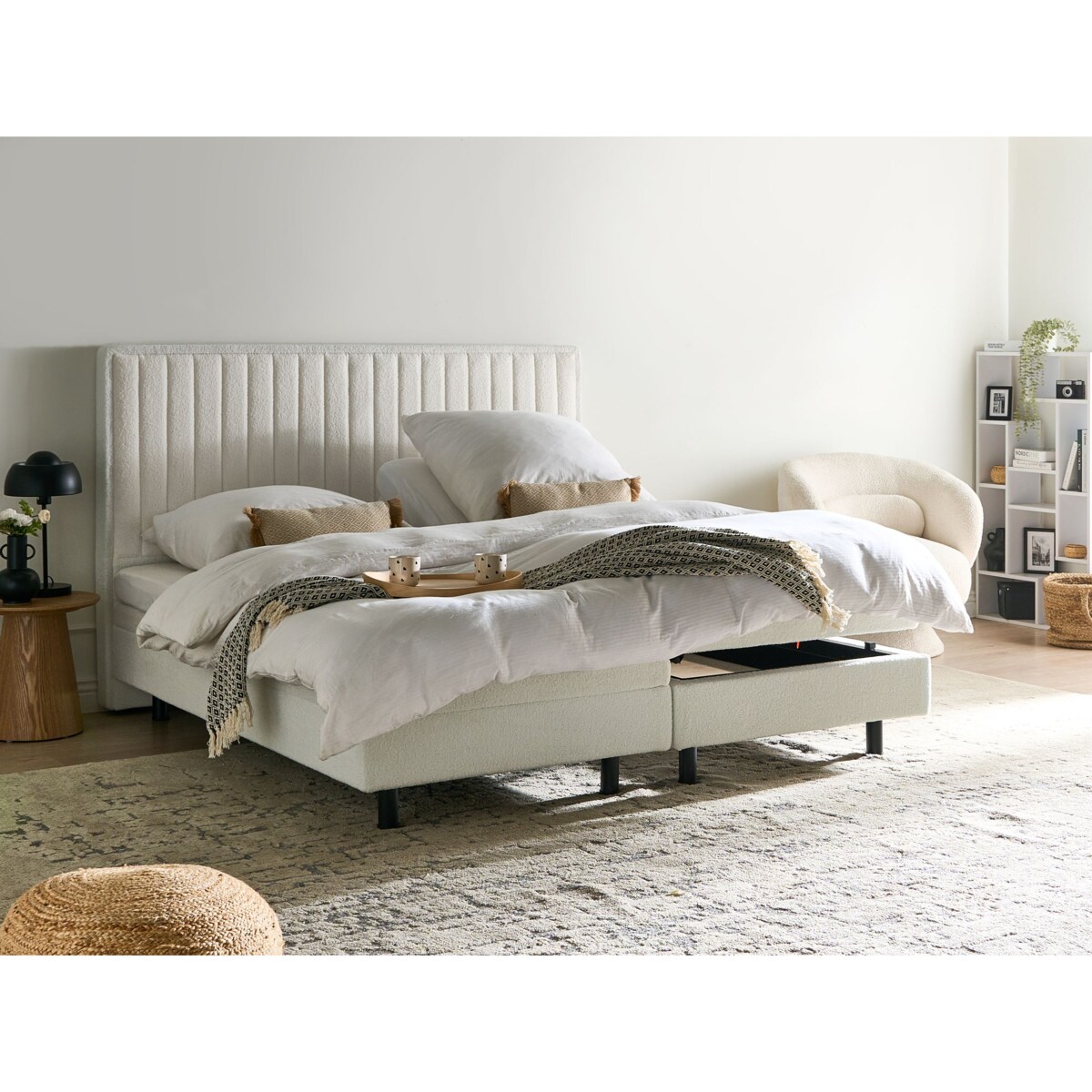 Łóżko regulowane Boucle DUKE II 180 x 200 cm Złamana biel