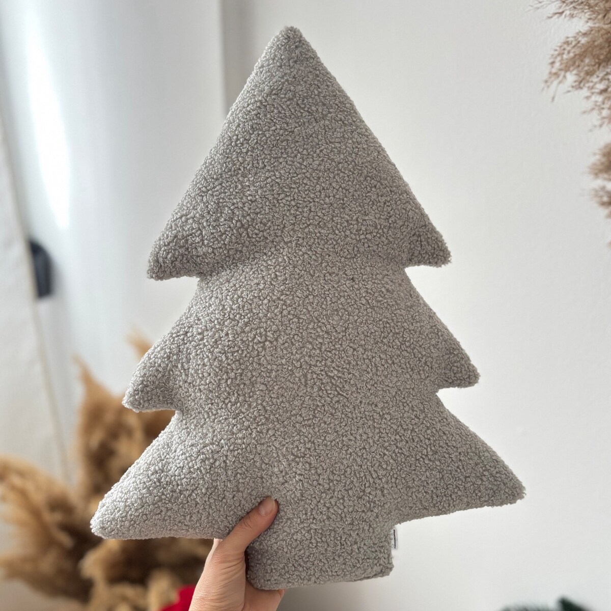 Poduszka Choinka boucle jasna szara