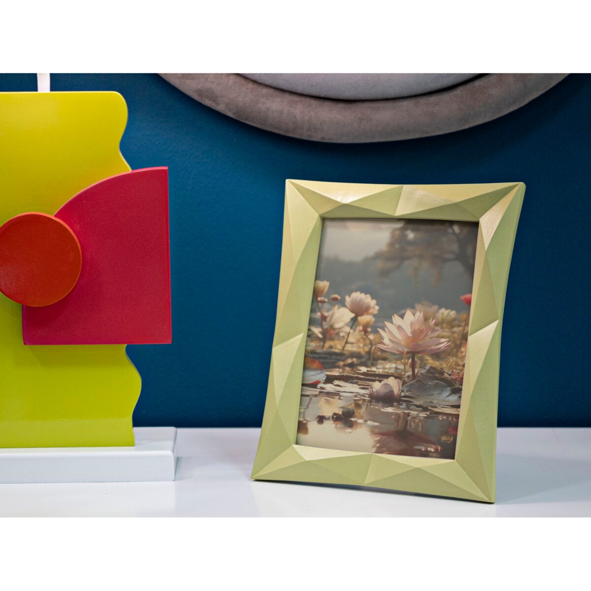 Ramka na zdjęcia Greeny, zdjęcie 15 x 20 cm, kolor zielony, żywica syntetyczna, rama 21,5 x 2,5 x 25,8 cm, na fotografie i portrety, Mauro Ferretti